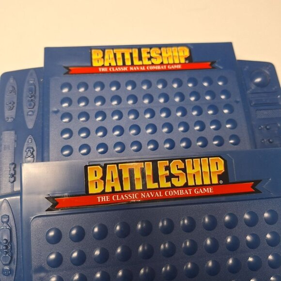 Battleship Combat Game Pieces‎ Ship Cases Blue 2001 Vintage Pegs Carrier No Box - Picture 6 of 10